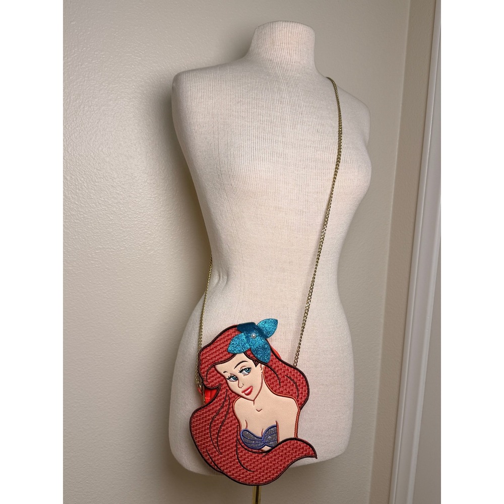 Danielle Nicole Disney Ariel Little Mermaid Crossbody Bag Red Gold Chain Strap